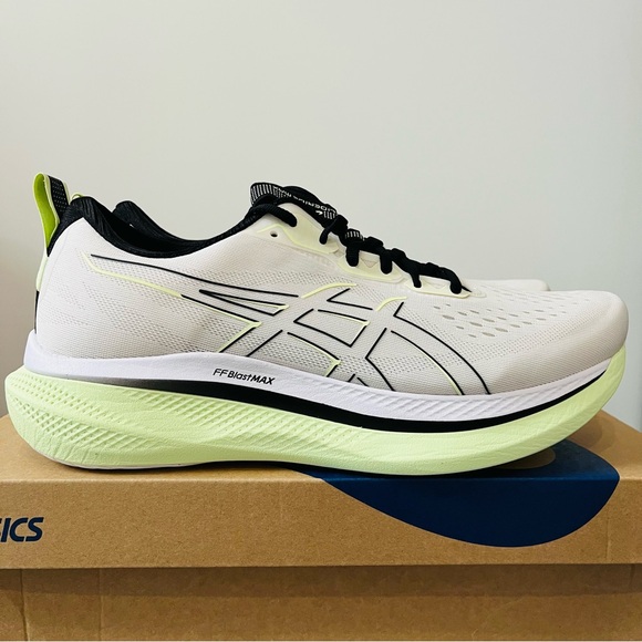 Size 11.5-ASICS Men's GlideRide Max Running Shoes Birch/Black